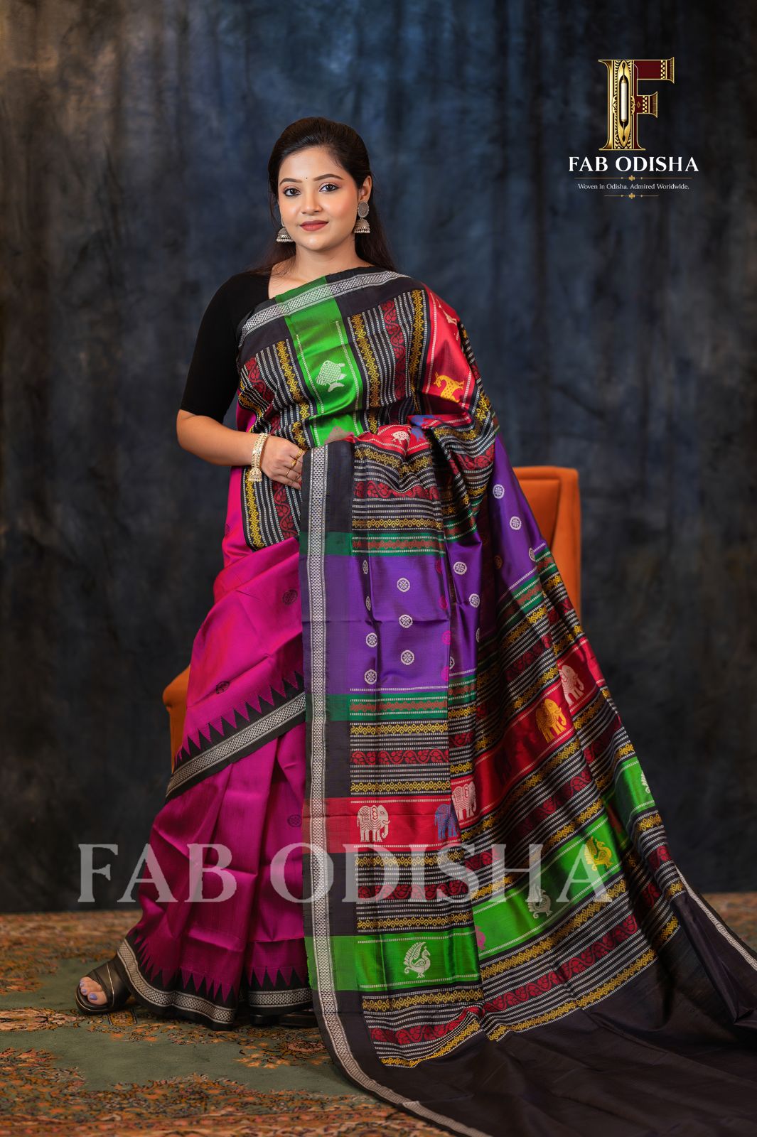 PRATHANA SERENE DRAPES BERHAMPURI DOUBLE AANCHAL PURE SILK PATTA SAREE