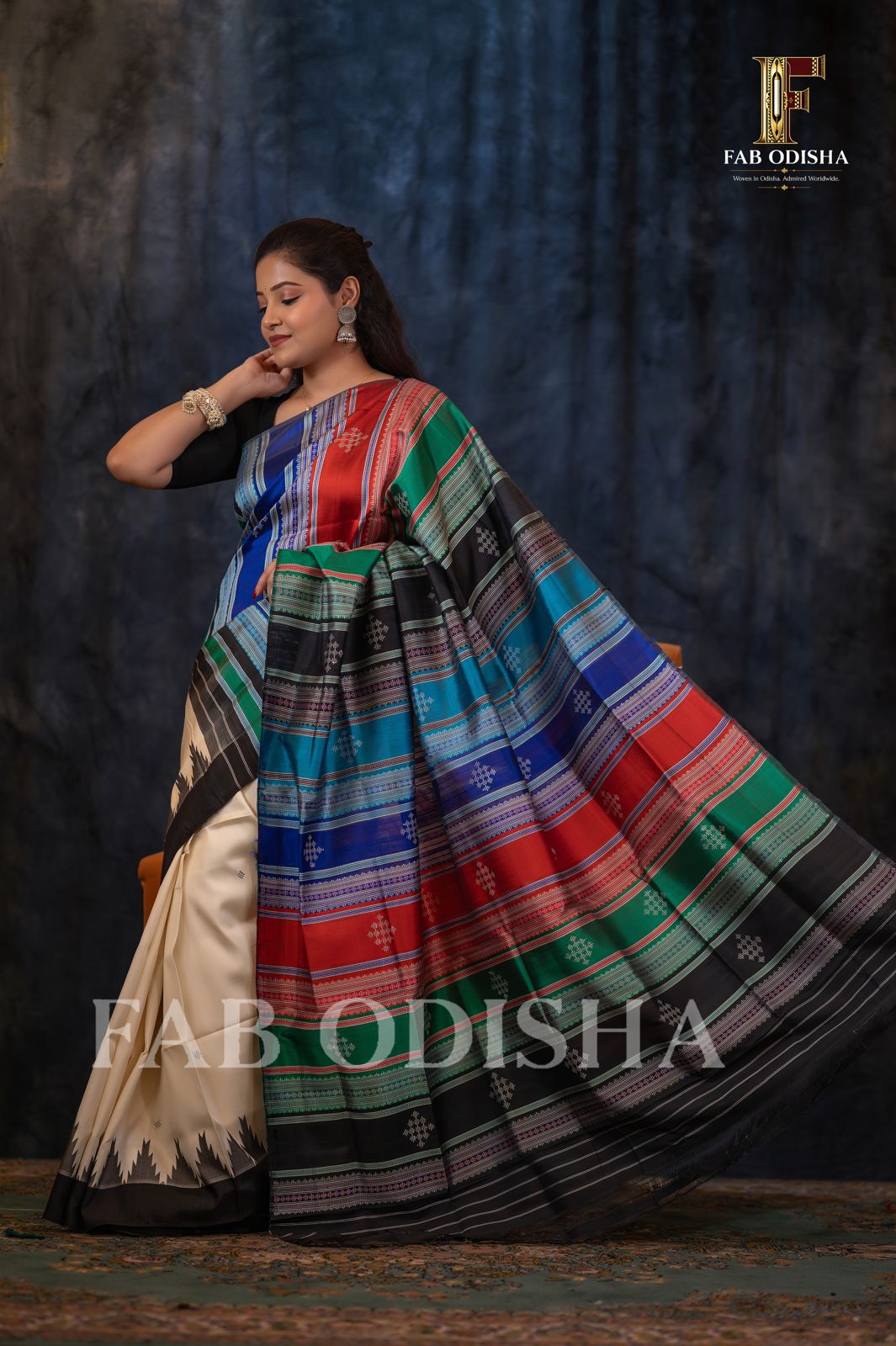 AARADHNA LUXE BERHAMPURI DOUBLE AANCHAL PURE SILK PATTA SAREE