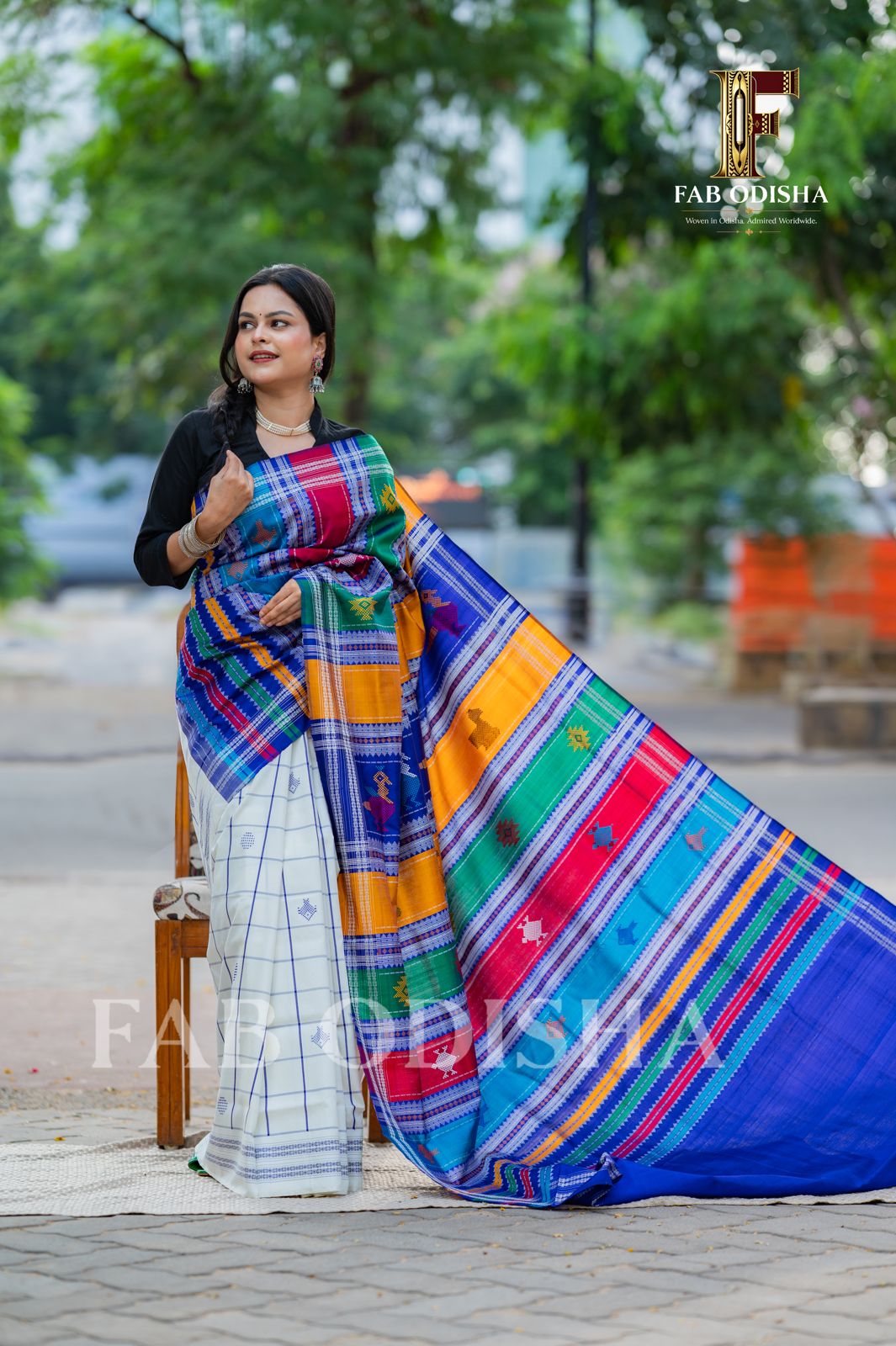 SEPHALIKA SUGANDHITA BERHAMPURI HANDLOOM DOUBLE AANCHAL PURE SILK PATTA SAREE