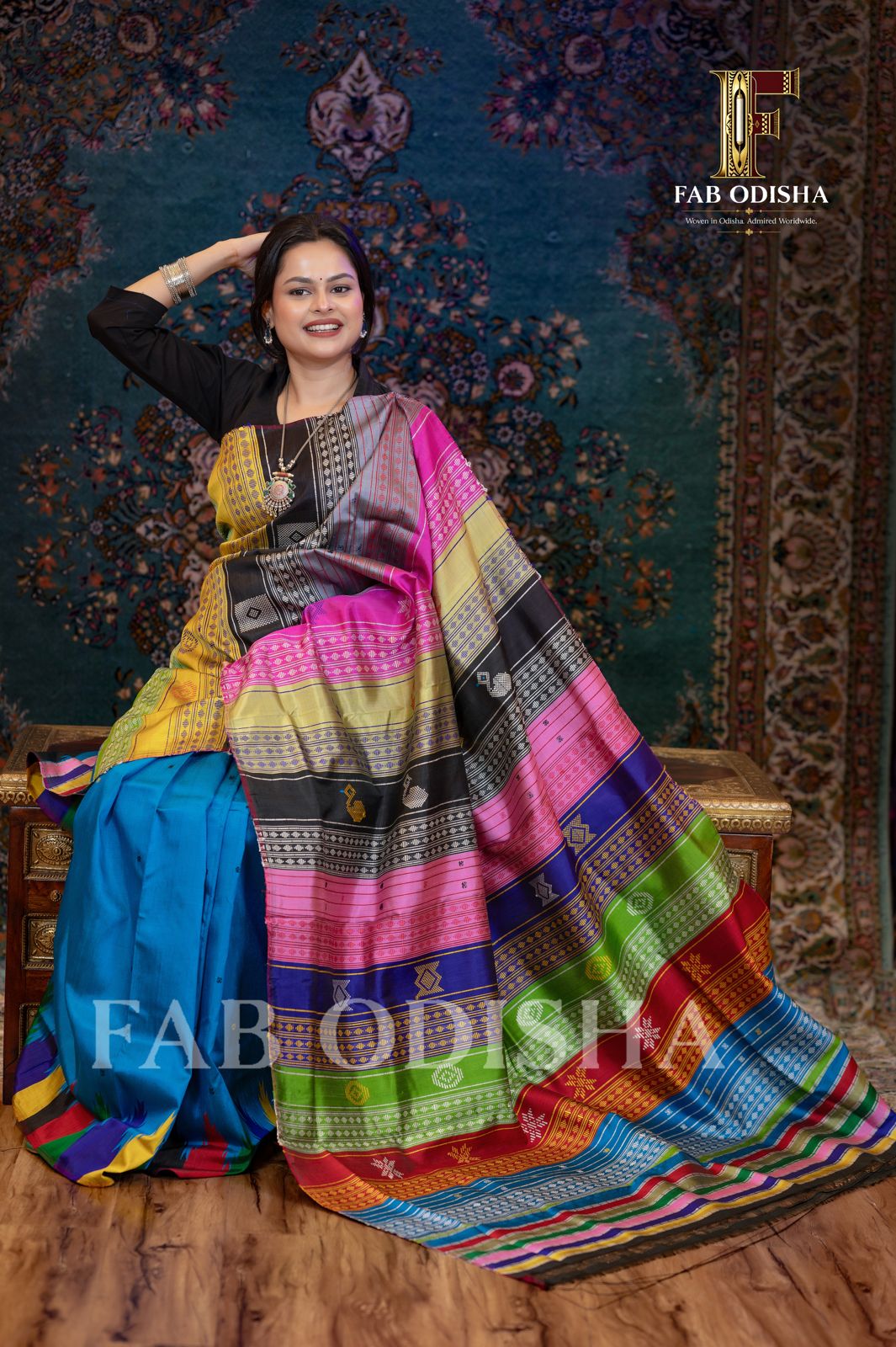 URBI MAYURA BERHAMPURI HANDLOOM DOUBLE AANCHAL PURE SILK PATTA SAREE