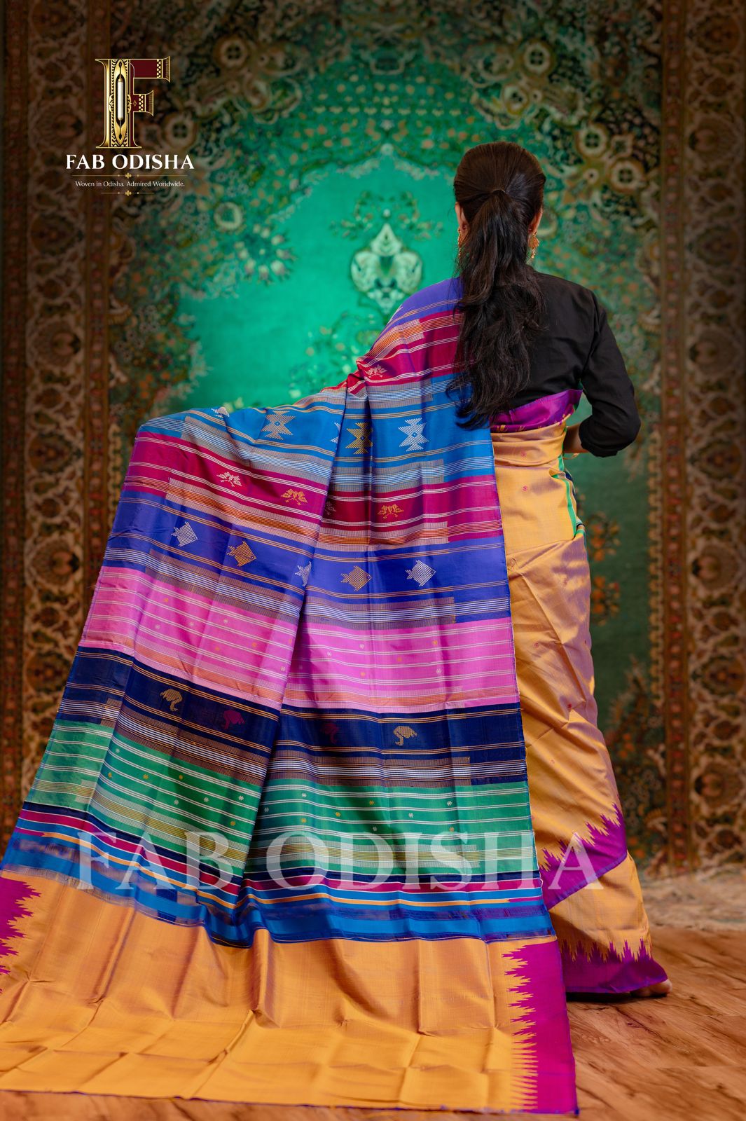 KARISHMA SOUNDARYA BERHAMPURI HANDLOOM DOUBLE AANCHAL PURE SILK PATTA SAREE