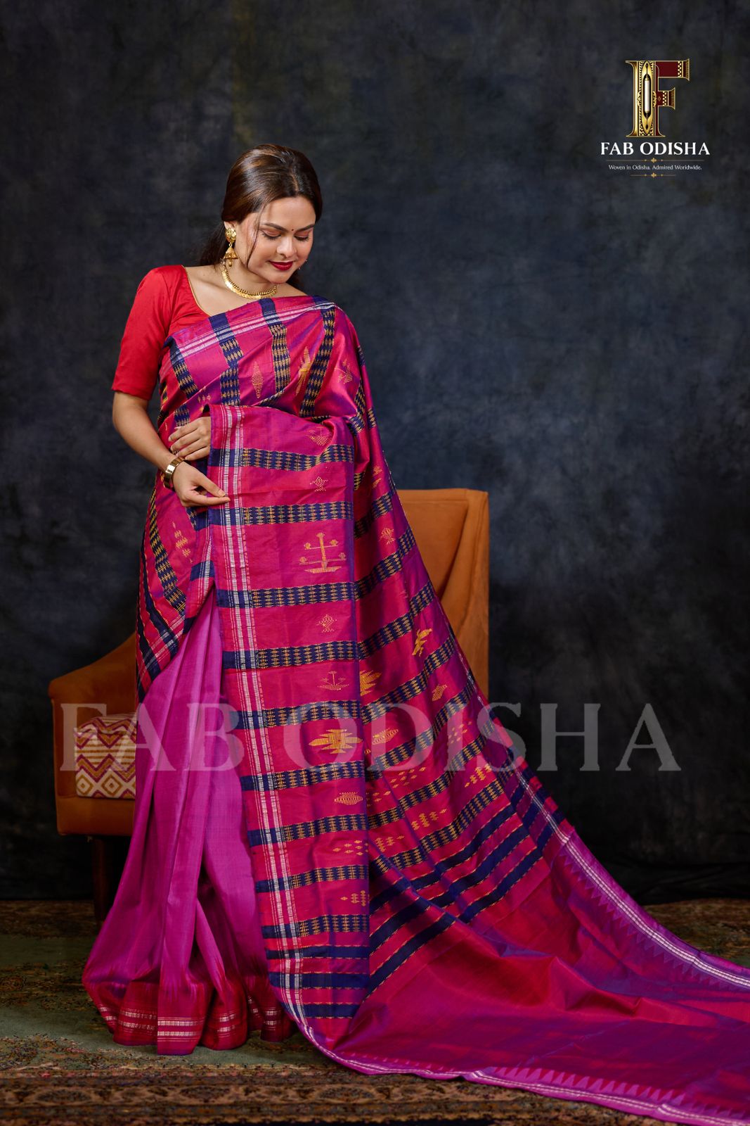 SHANKHINI SUTRA BERHAMPURI HANDLOOM DOUBLE AANCHAL PURE SILK PATTA SAREE