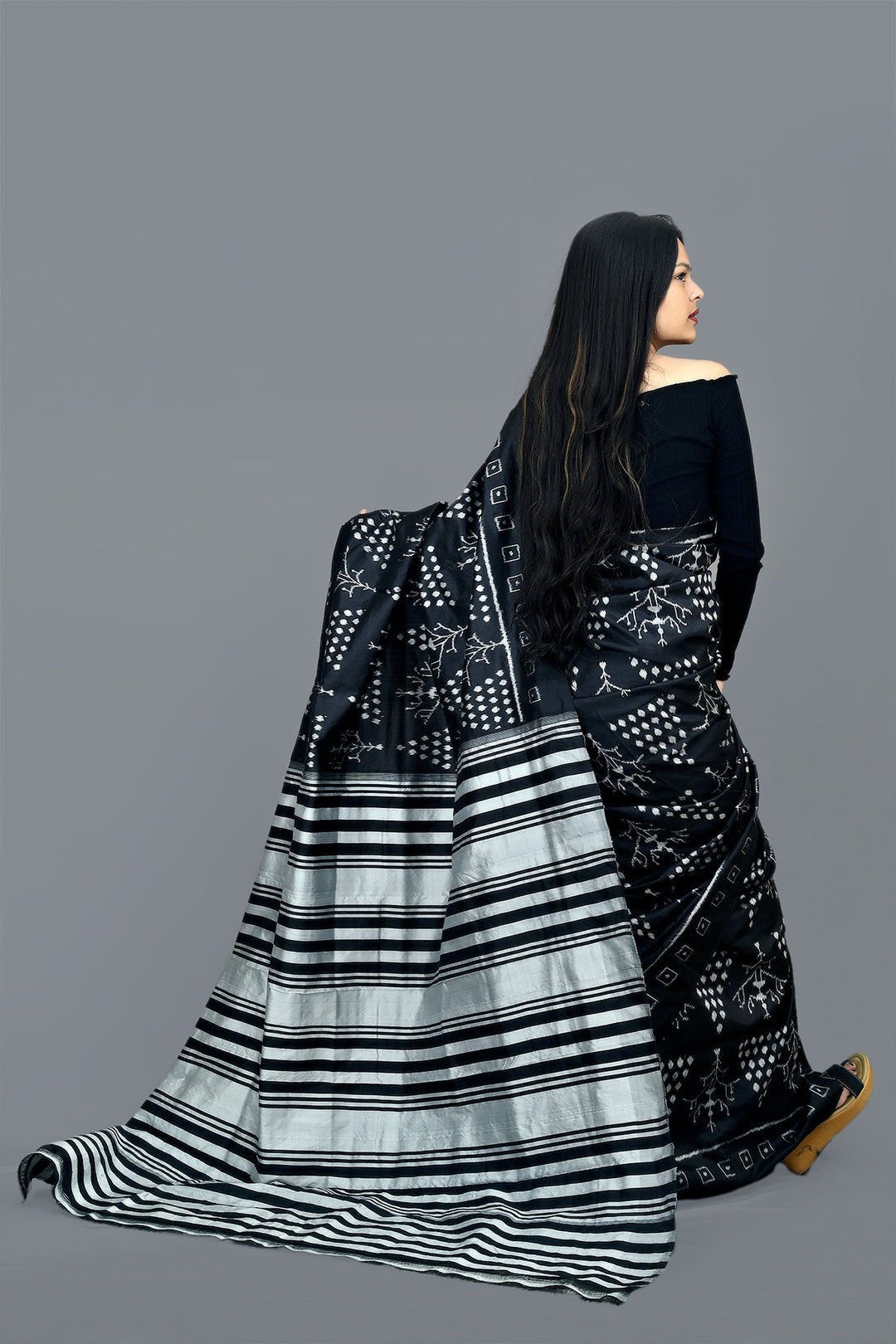 ROOPA JHOOTI BLACK ELITE MULBERRY SILK SAREE