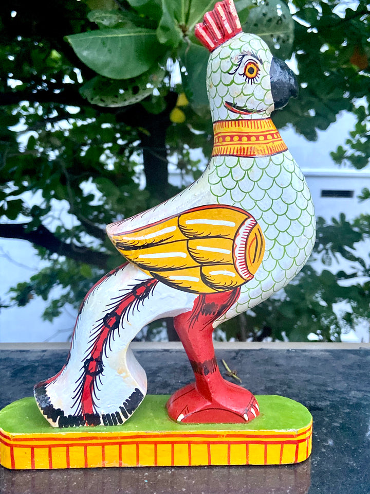 HANDCARVED/HANDPAINTED WOODEN BIRD STAND